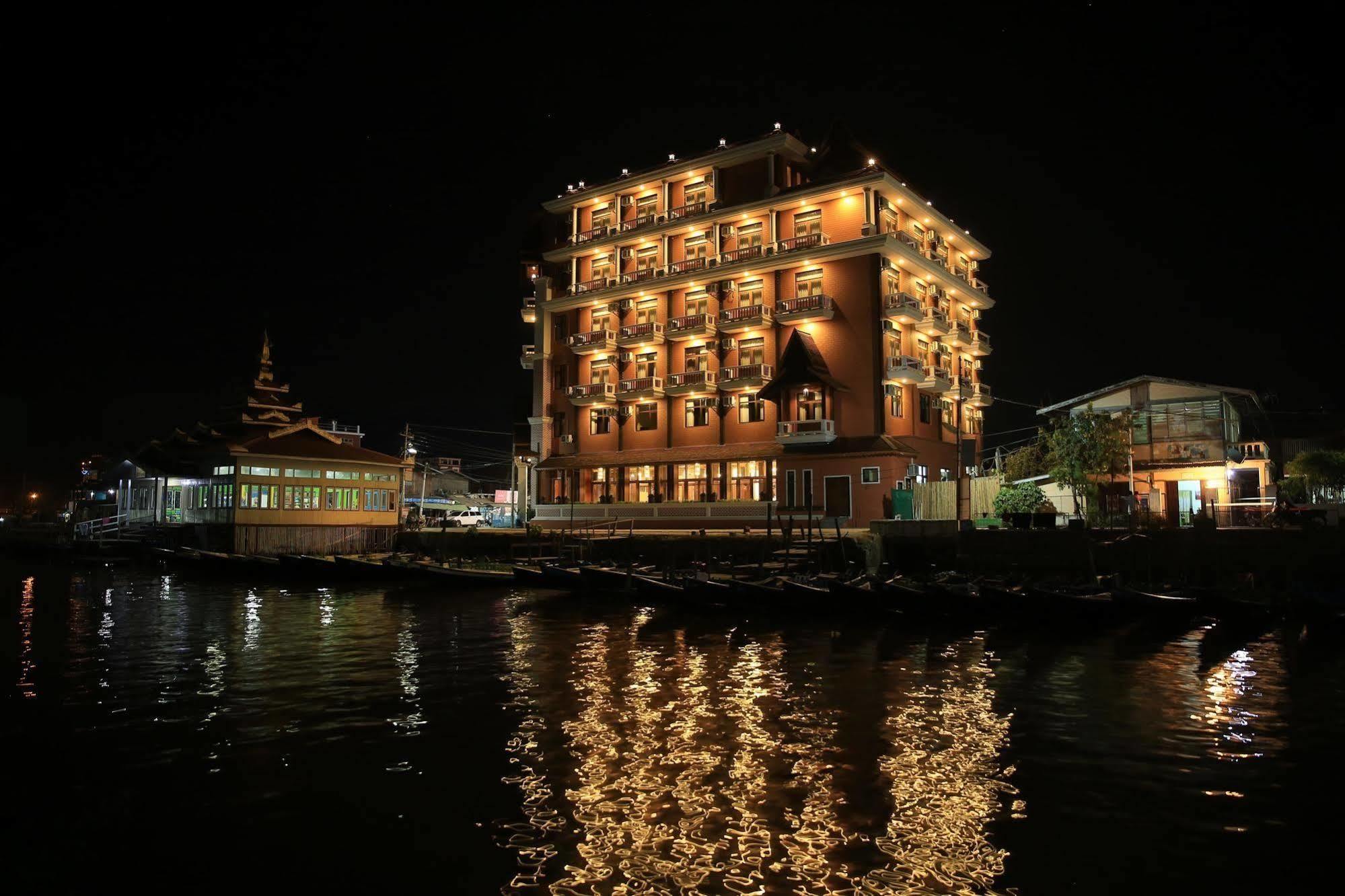 Thousand Island Hotel Inle Lake Екстер'єр фото