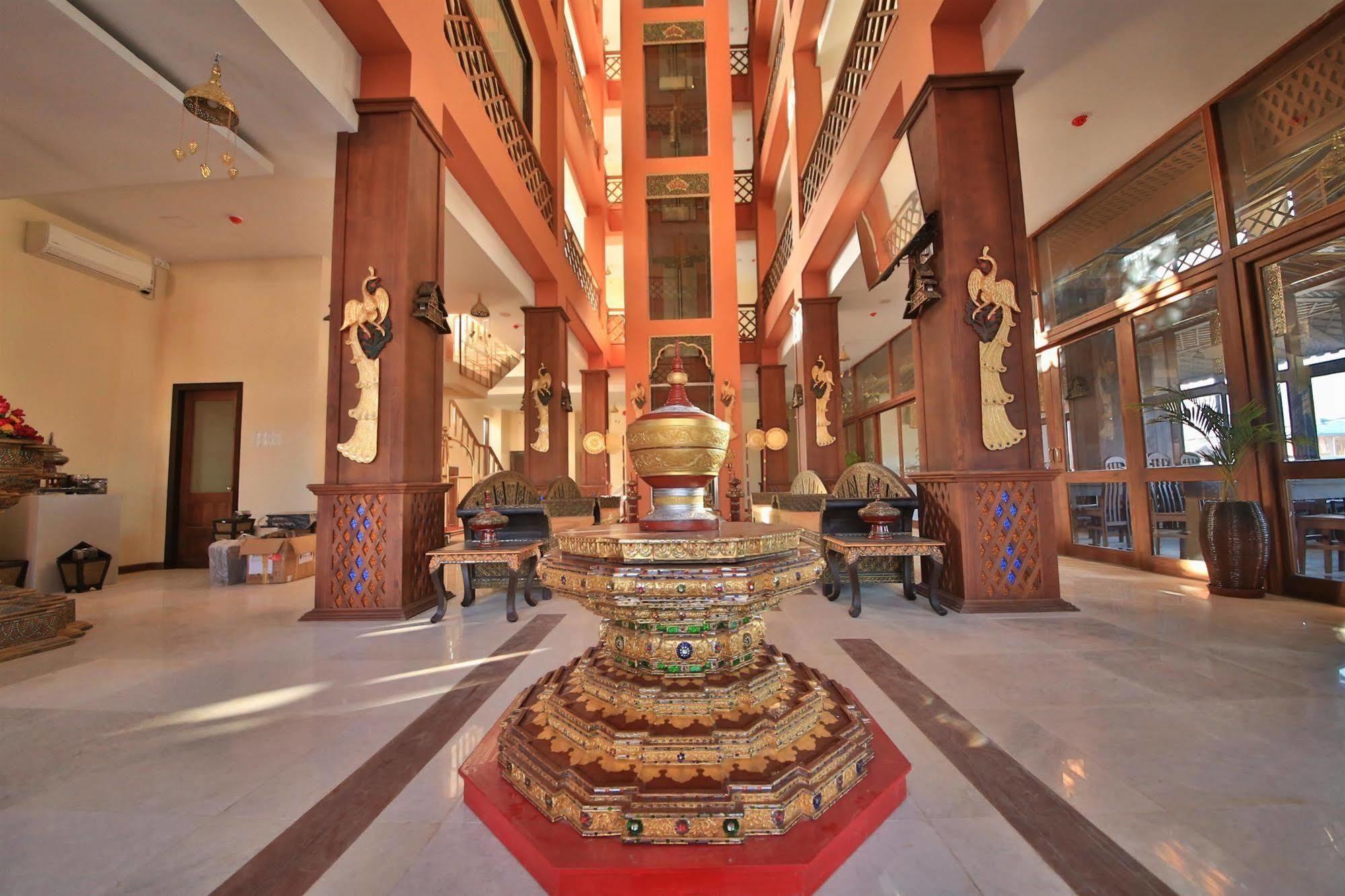 Thousand Island Hotel Inle Lake Екстер'єр фото