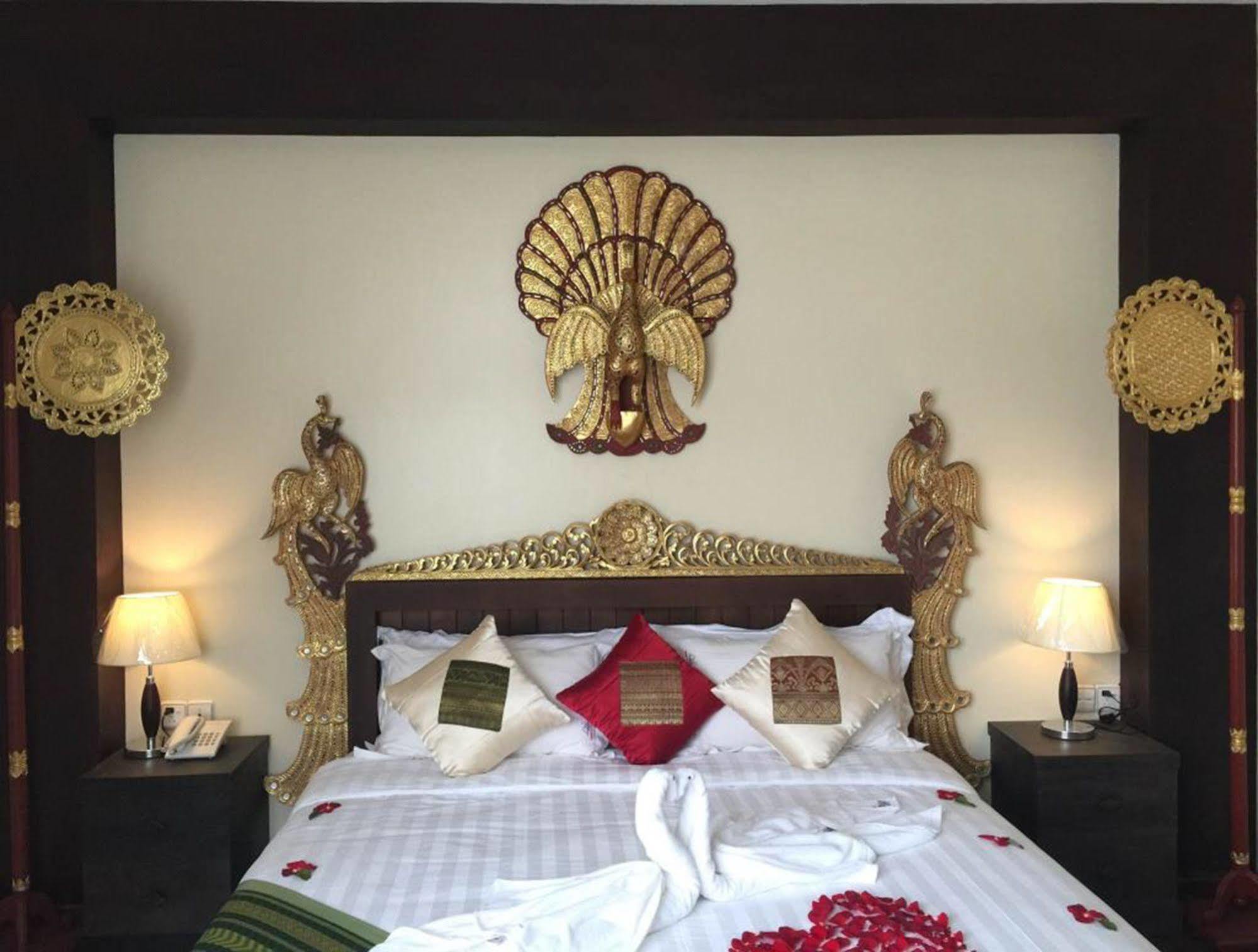 Thousand Island Hotel Inle Lake Екстер'єр фото