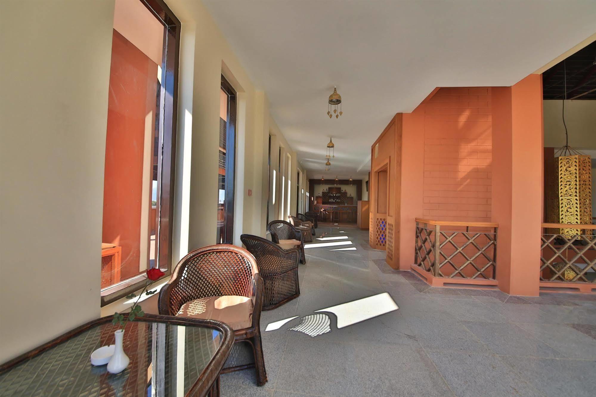 Thousand Island Hotel Inle Lake Екстер'єр фото