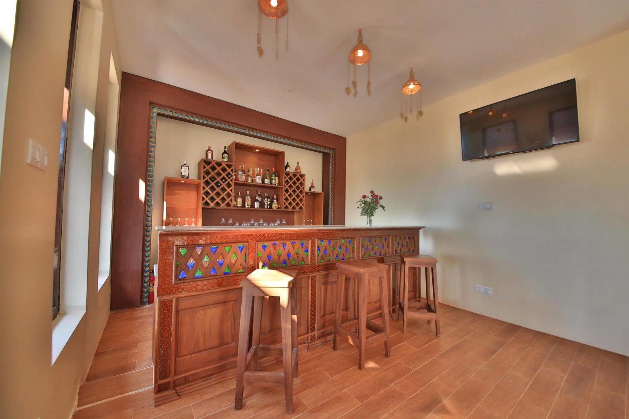 Thousand Island Hotel Inle Lake Екстер'єр фото